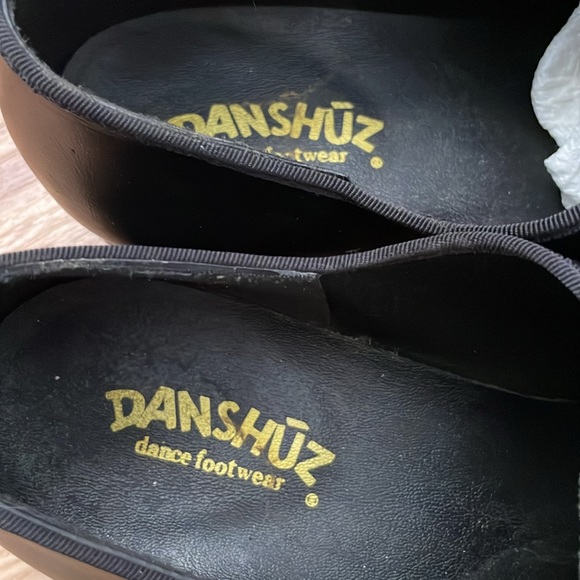 Tap Shoes - Picture 2 of 7